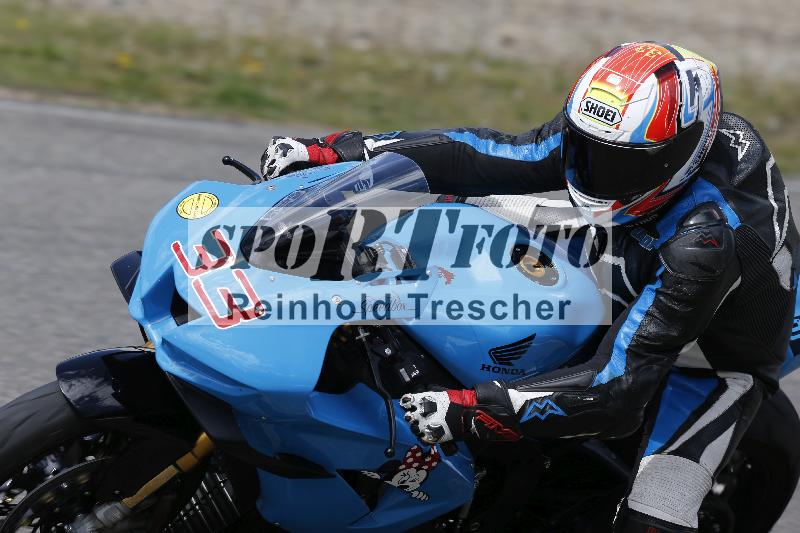 /09 19.04.2026  Caremotion get faster ADR/Gruppe gelb/33